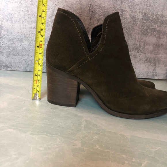 Steve Madden Poised brown ankle booties size 8.5 - Picture 8 of 8